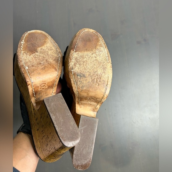 Alice + Olivia Charlize Wedge Slingback Cork Heels - Picture 7 of 7